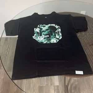 BRAND NEW NEVER WORN DIAMOND SUPPLY CO BLACK TEE SIZE L
